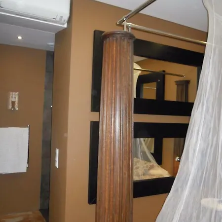 Palacete Angeja Guest house *